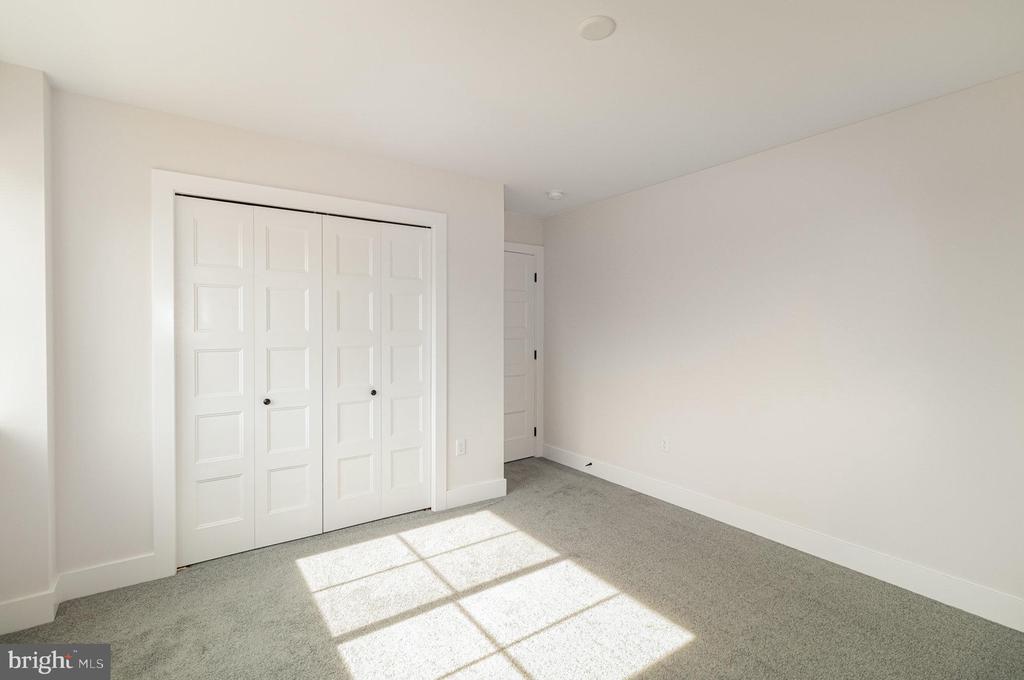 103 SPARROW LANE