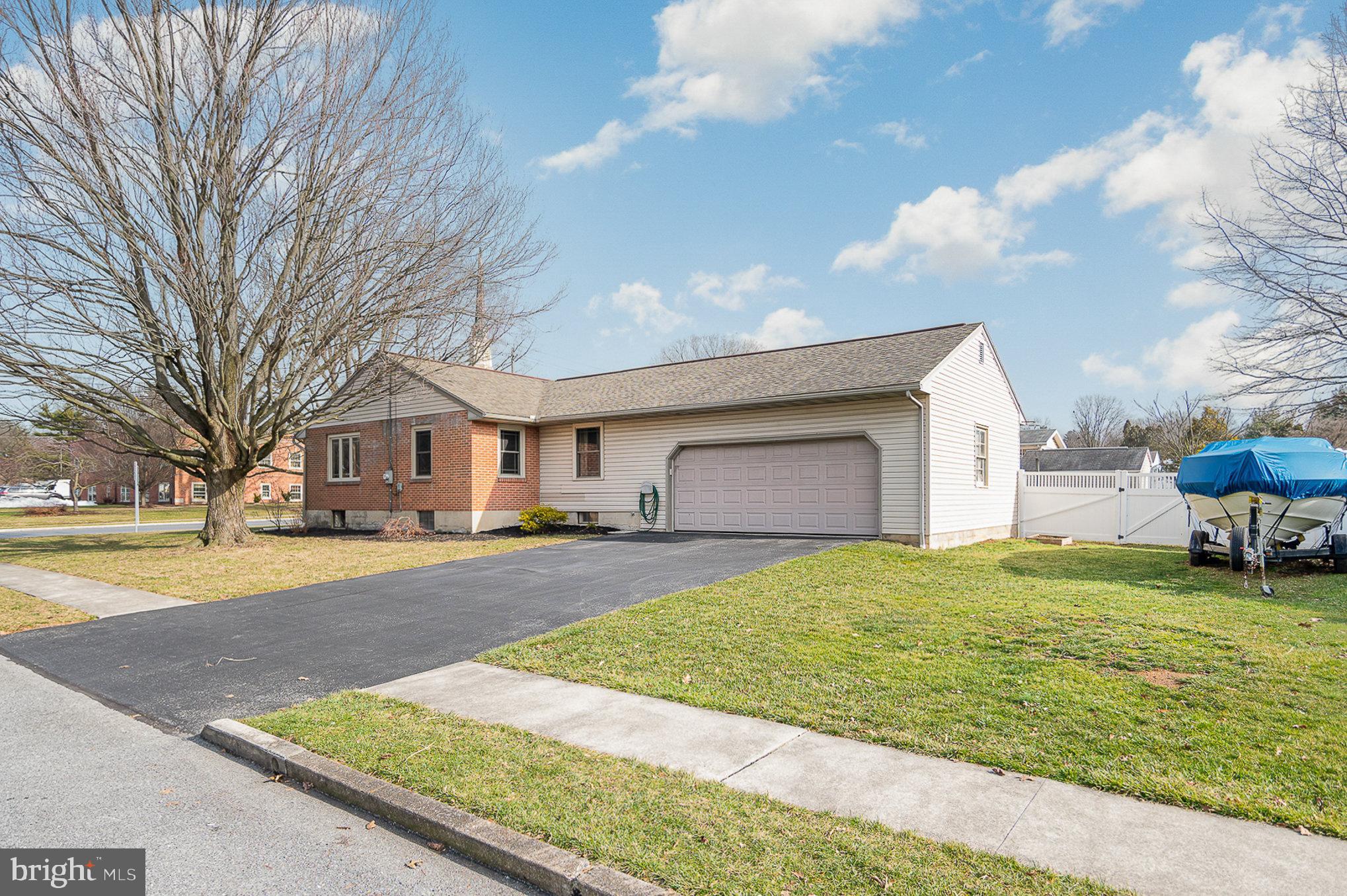 700 S MOUNT JOY STREET