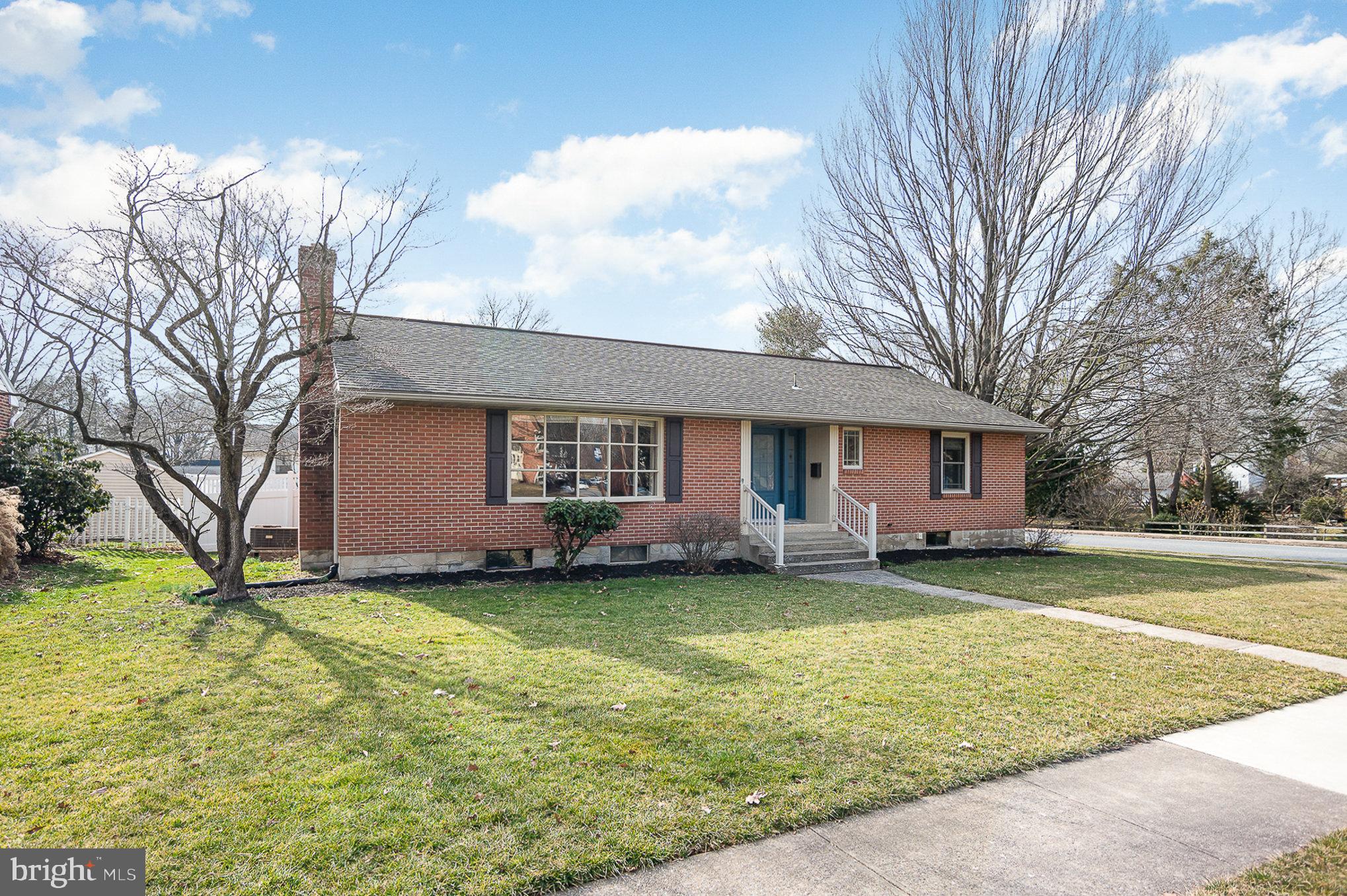 700 S MOUNT JOY STREET