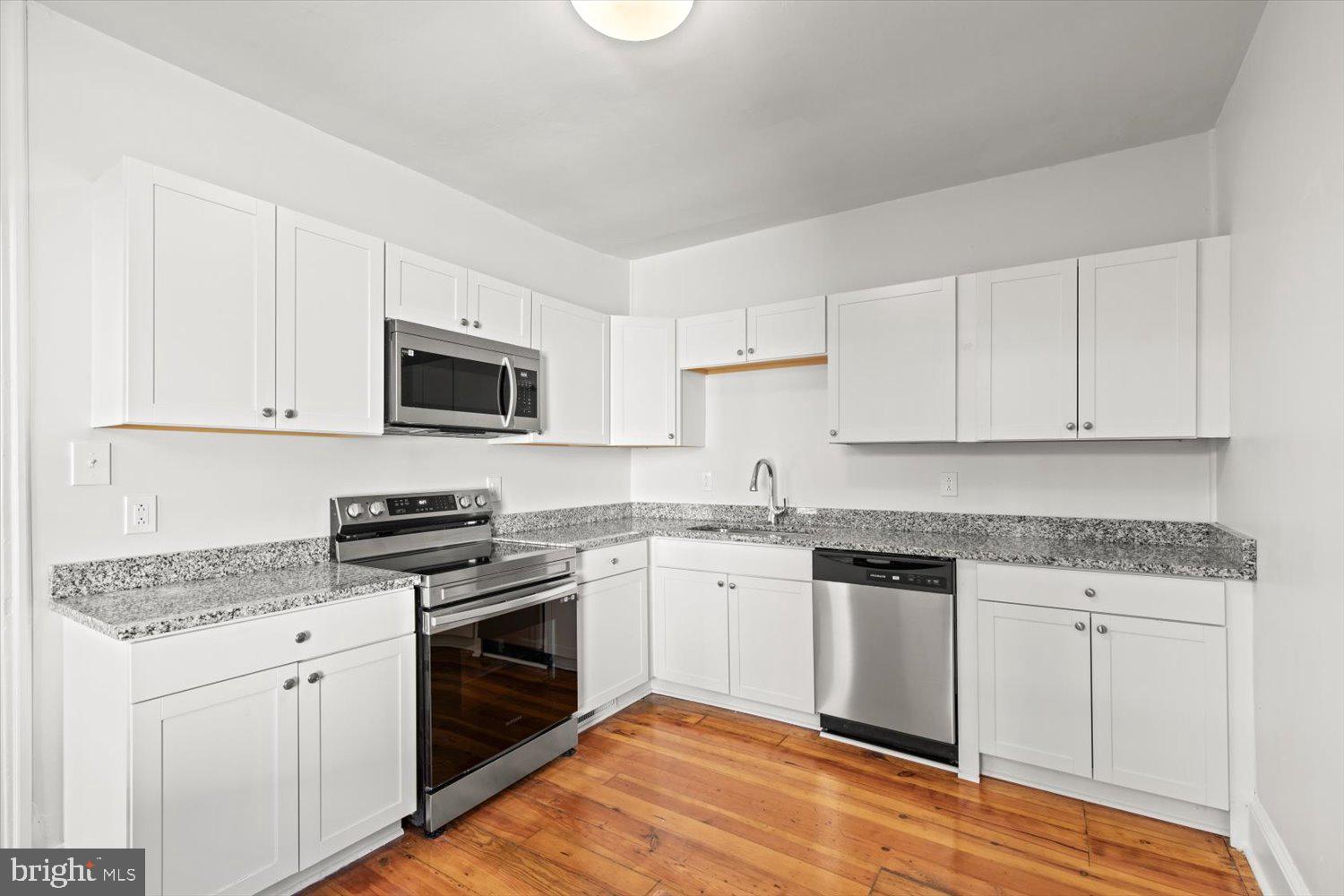 178 S CHARLOTTE STREET