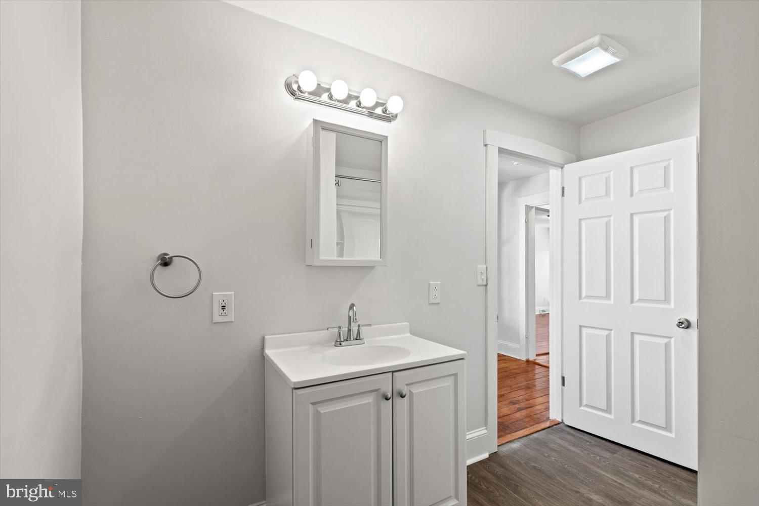 178 S CHARLOTTE STREET