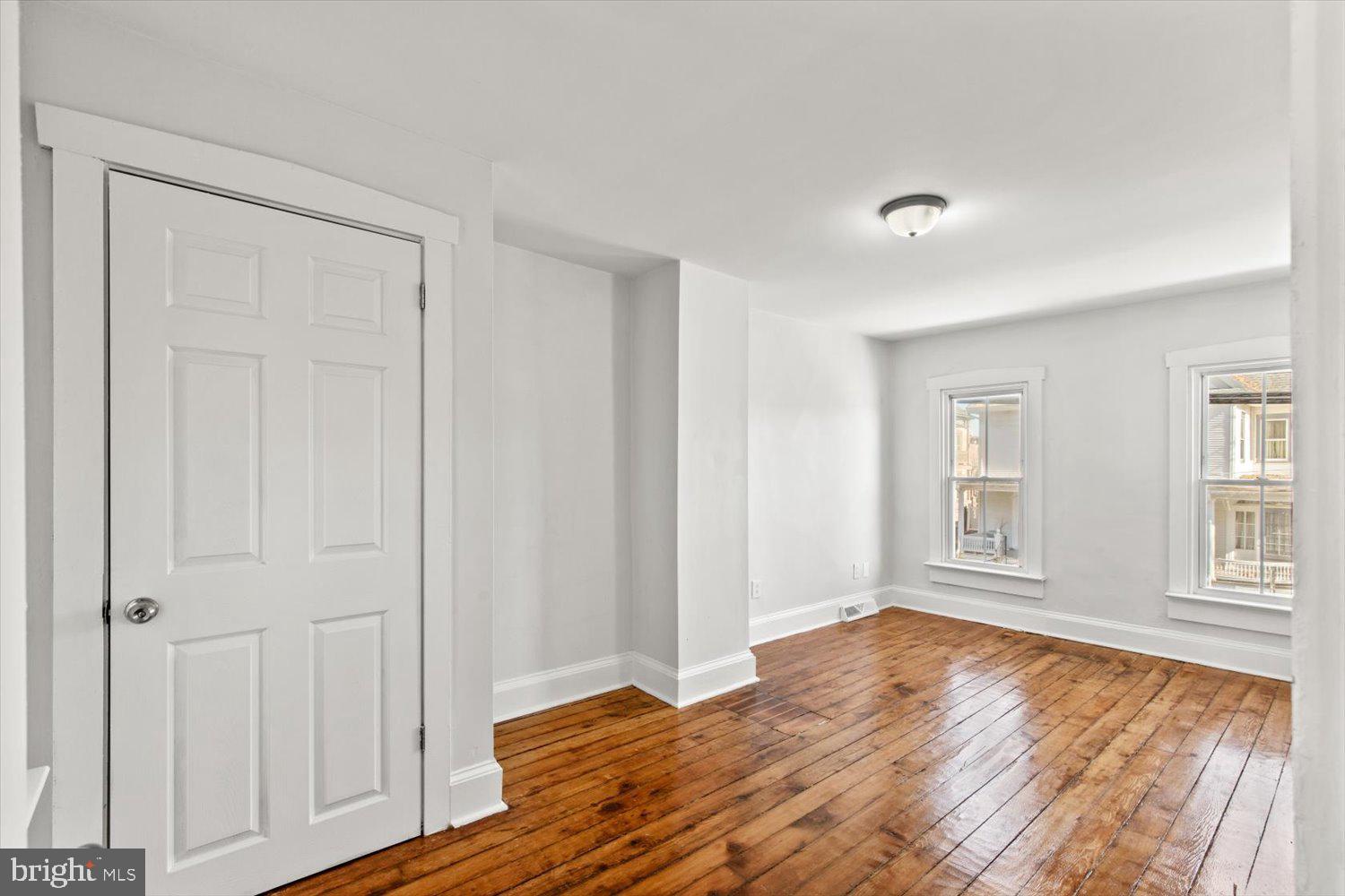 178 S CHARLOTTE STREET