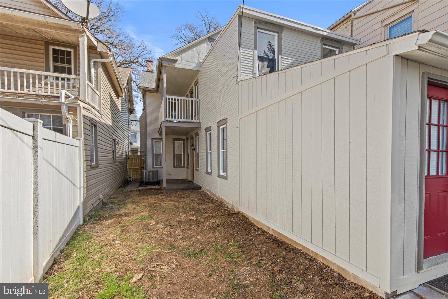 178 S CHARLOTTE STREET