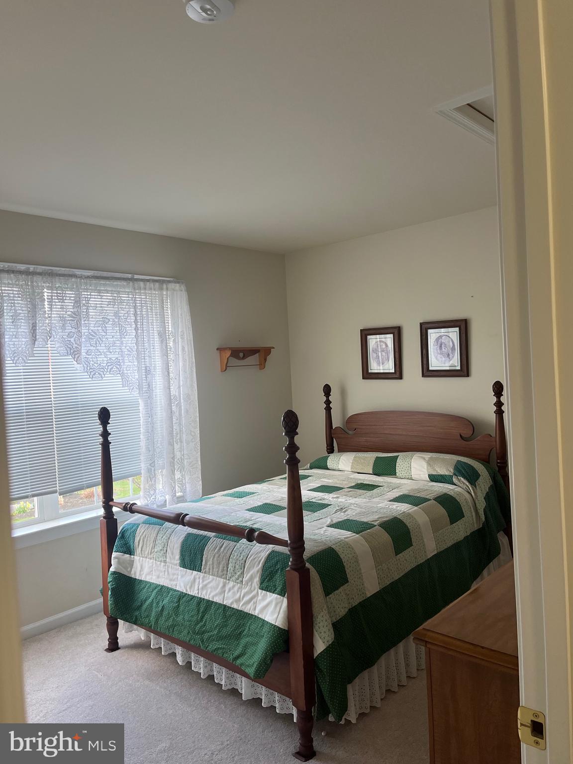 1584 HICKORY RUN COURT