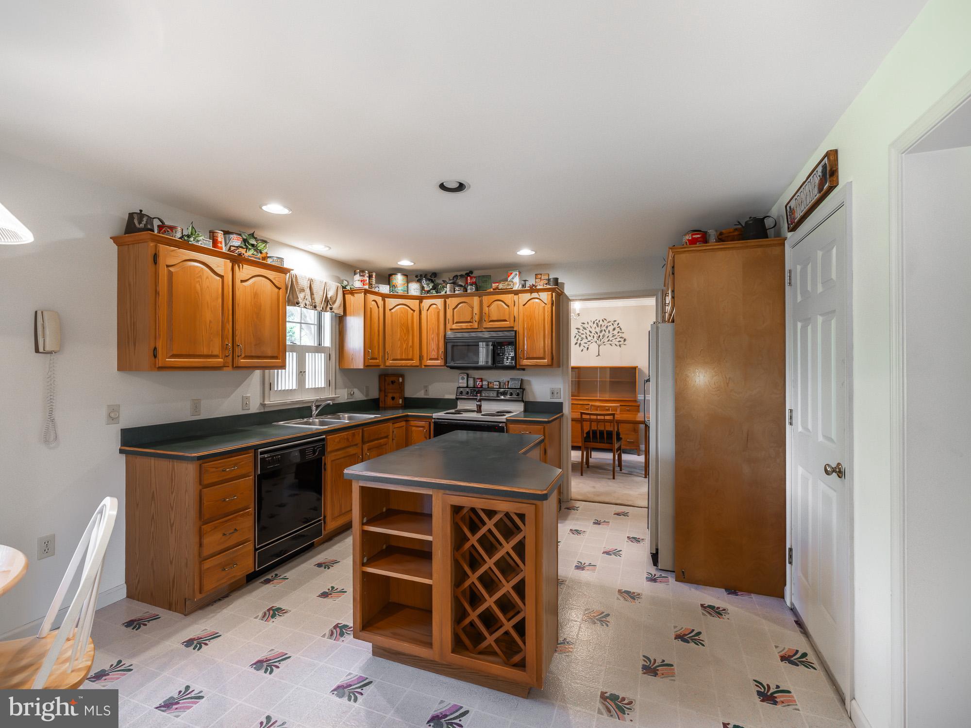 161 KINGS GATE DRIVE