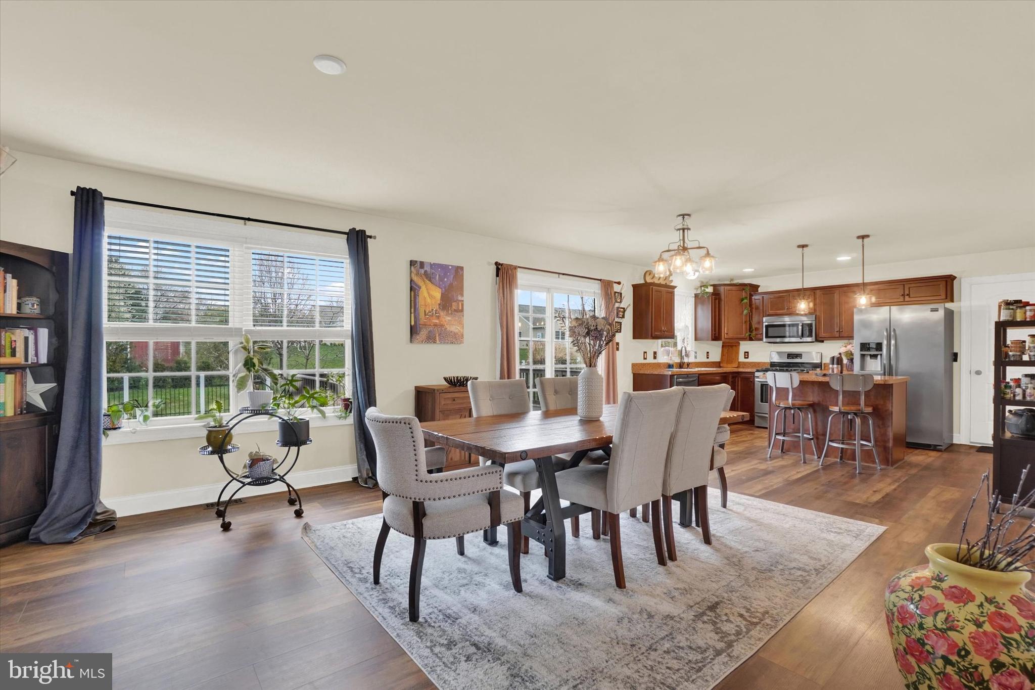 718 ARBOR ROSE AVENUE