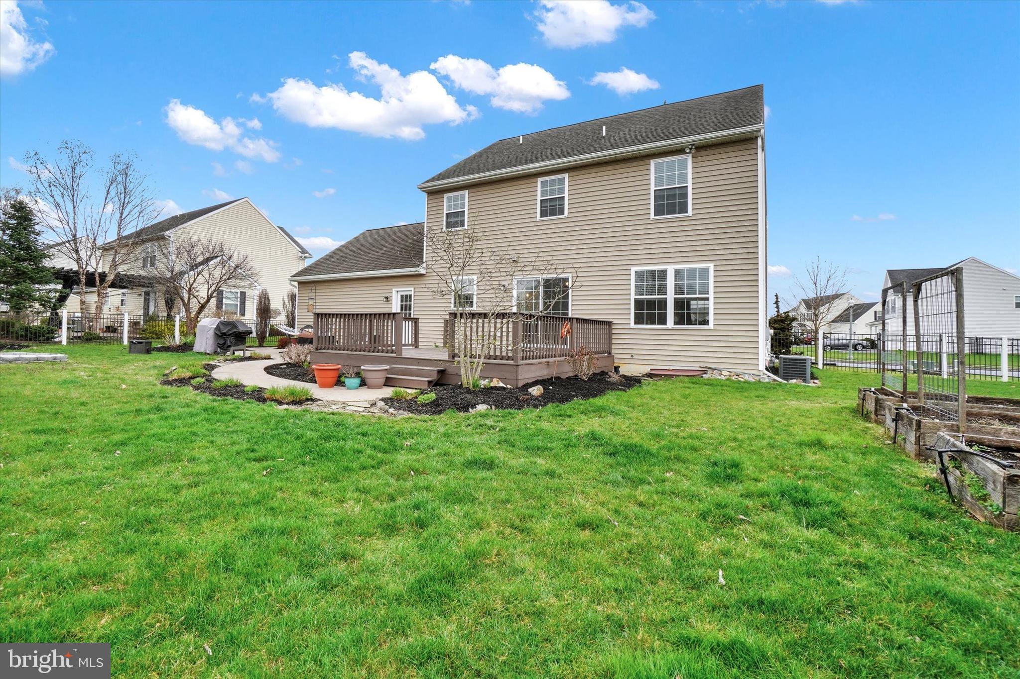 718 ARBOR ROSE AVENUE