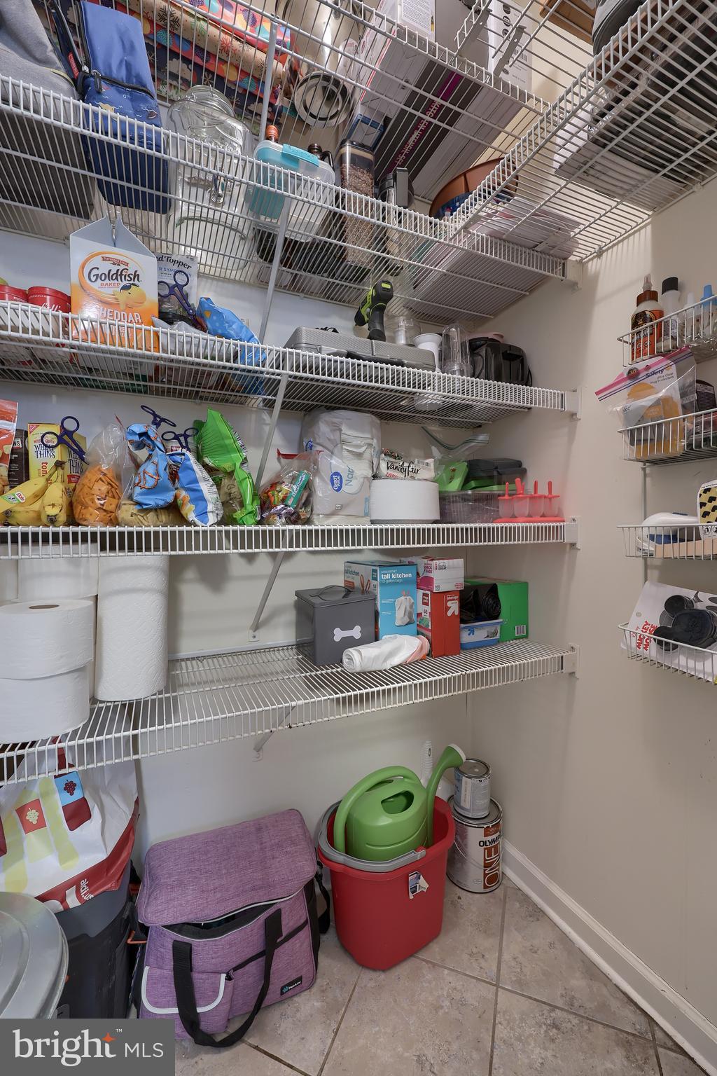 335 COBBLESTONE LANE