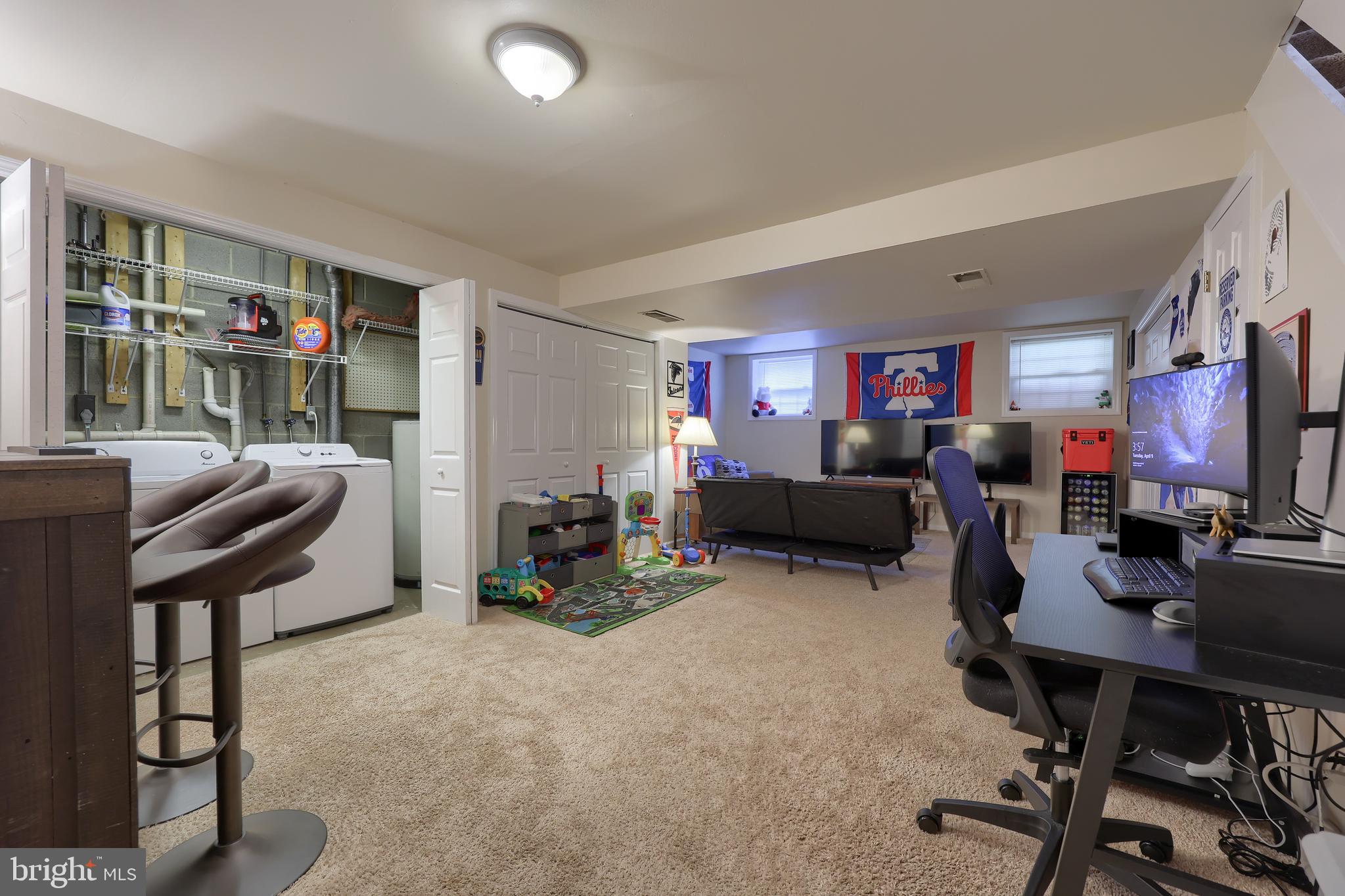 335 COBBLESTONE LANE