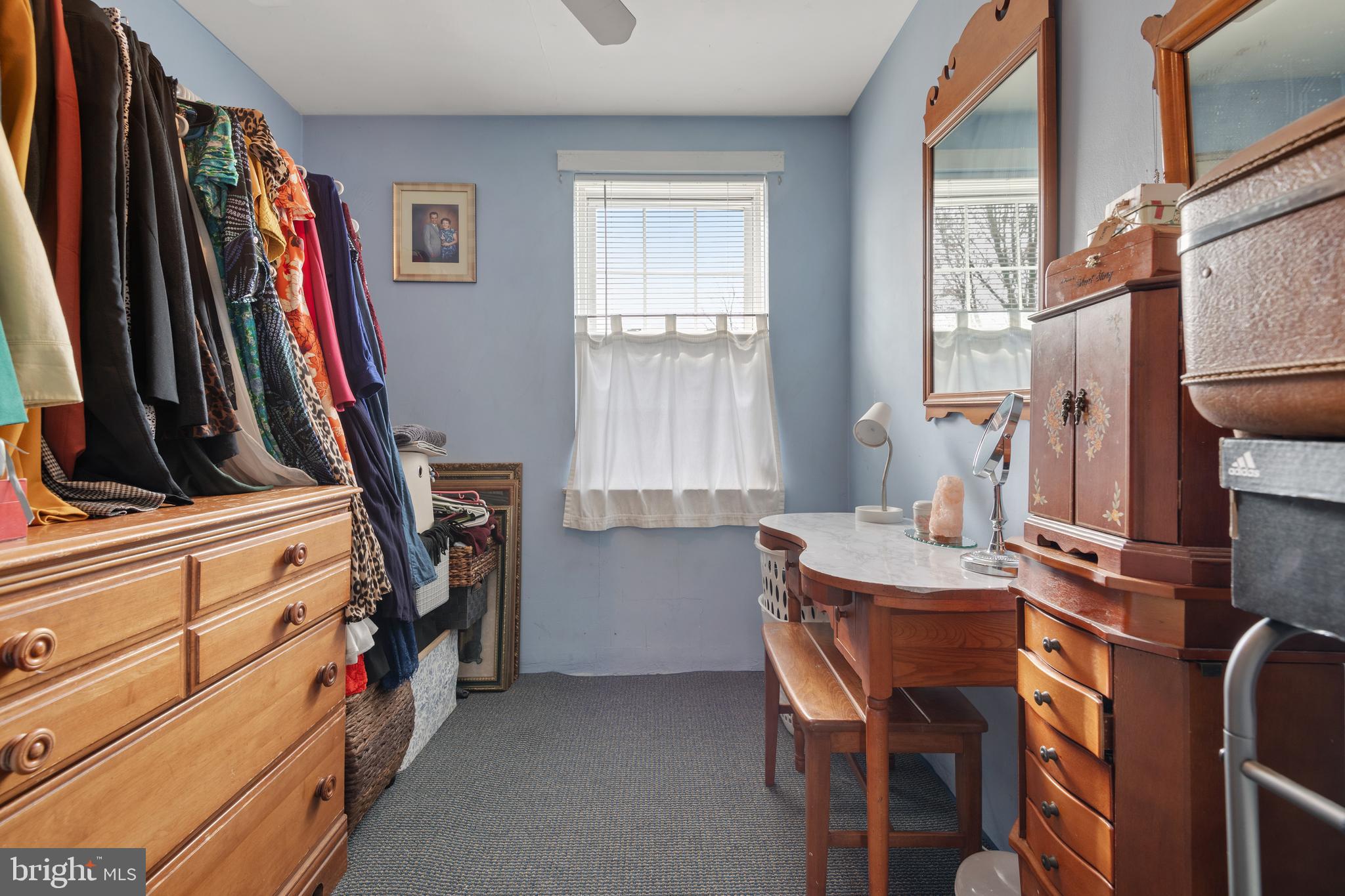 719 E MADISON STREET