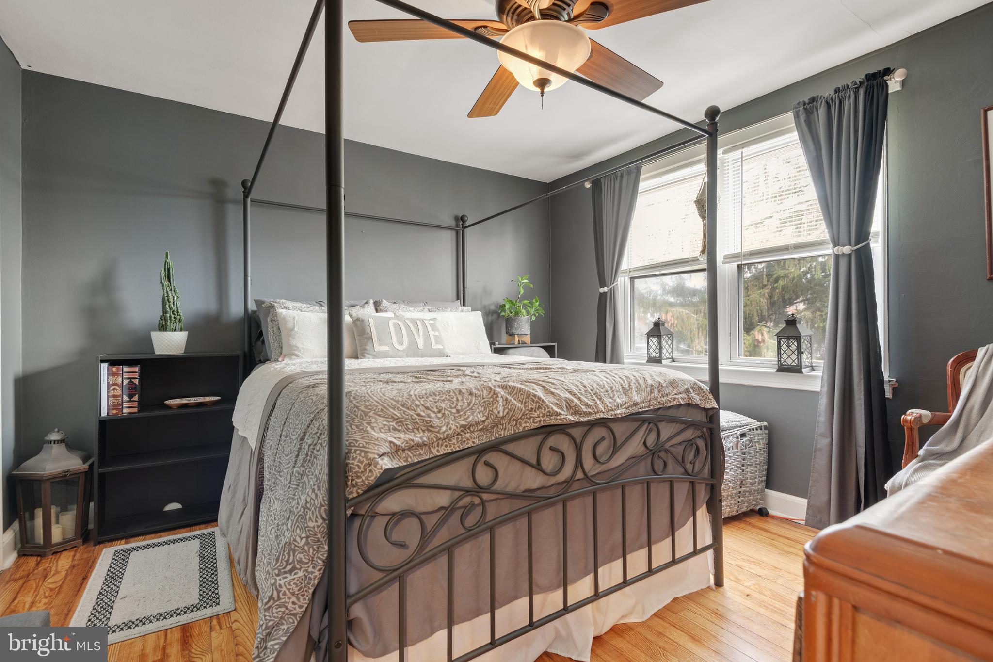 719 E MADISON STREET