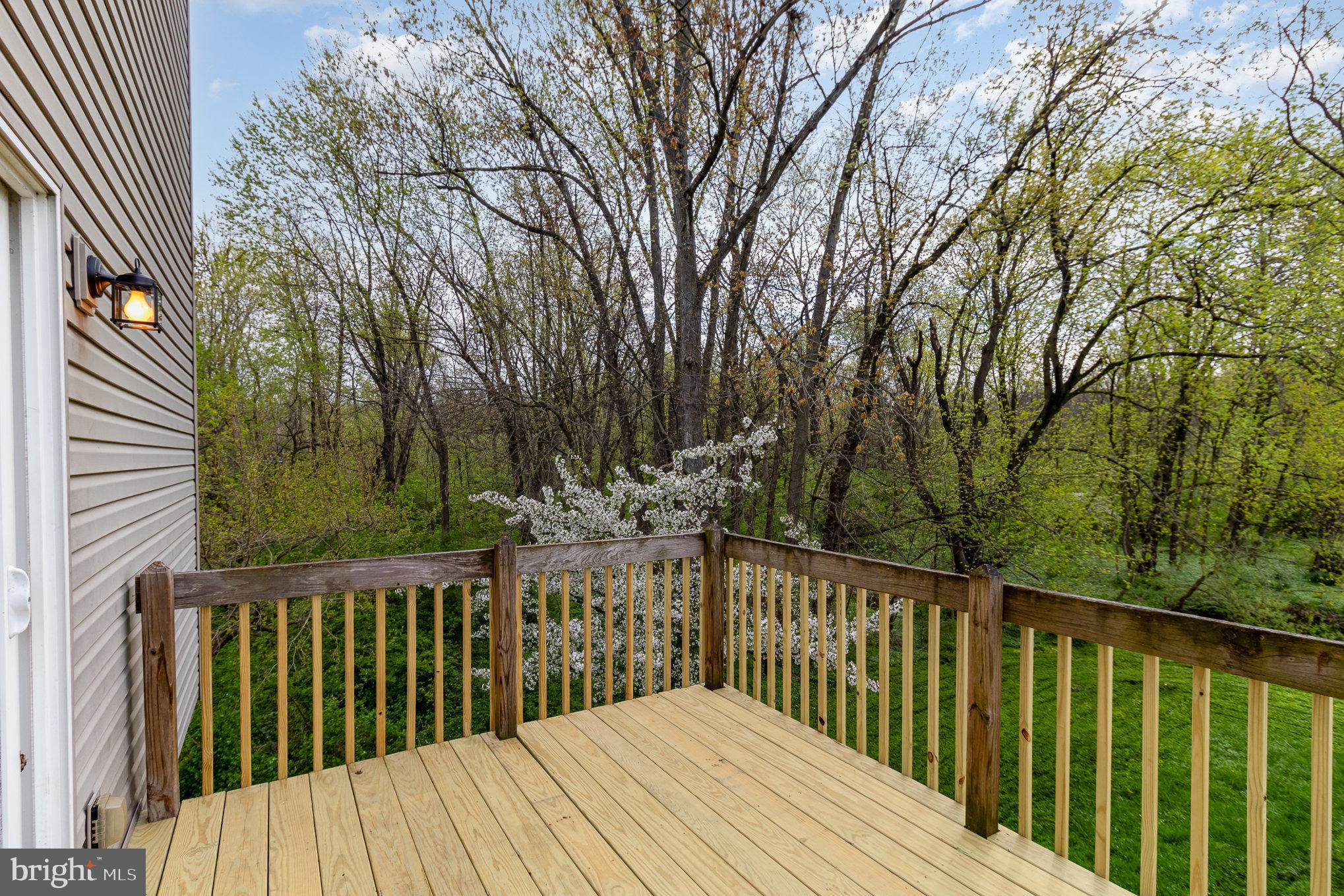 1070 W BAINBRIDGE STREET