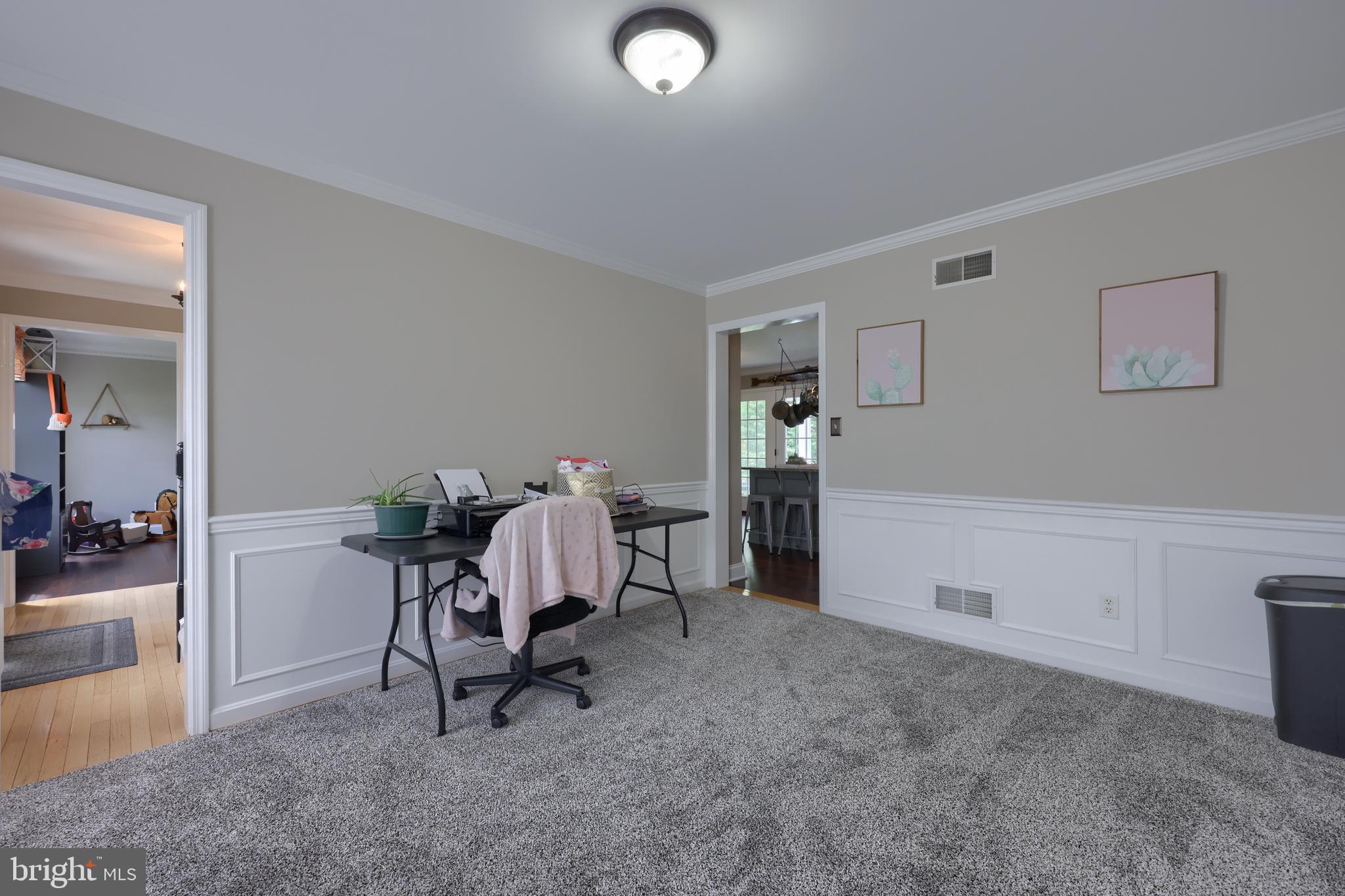 533 SPRING HOLLOW DRIVE