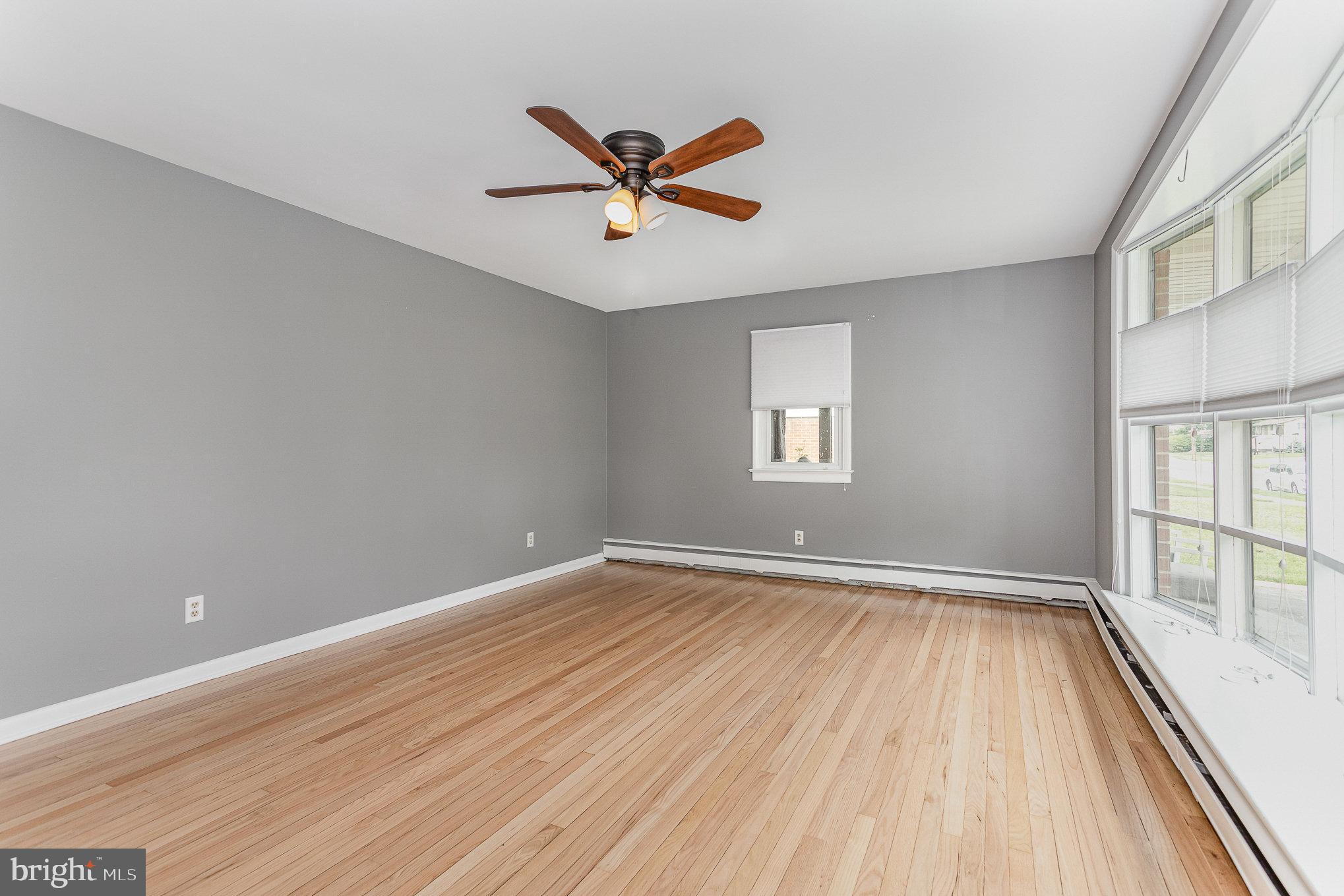 563 E HUMMELSTOWN STREET