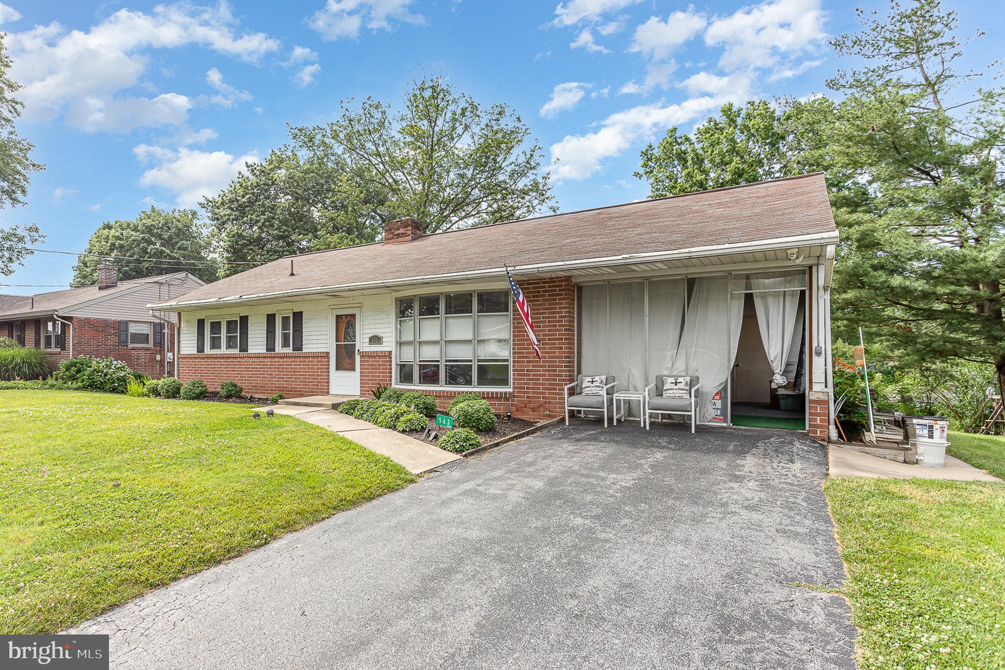 563 E HUMMELSTOWN STREET