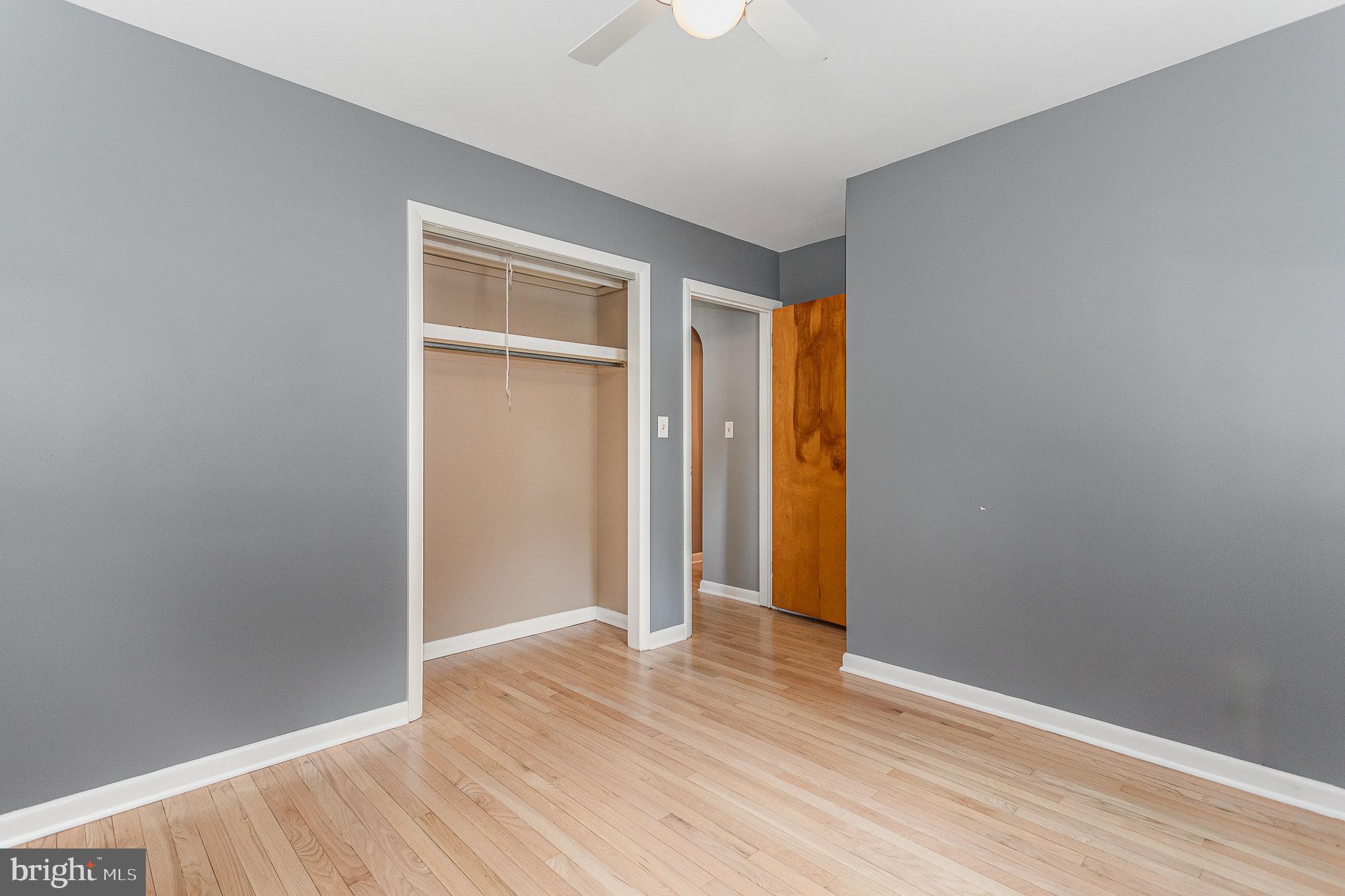 563 E HUMMELSTOWN STREET