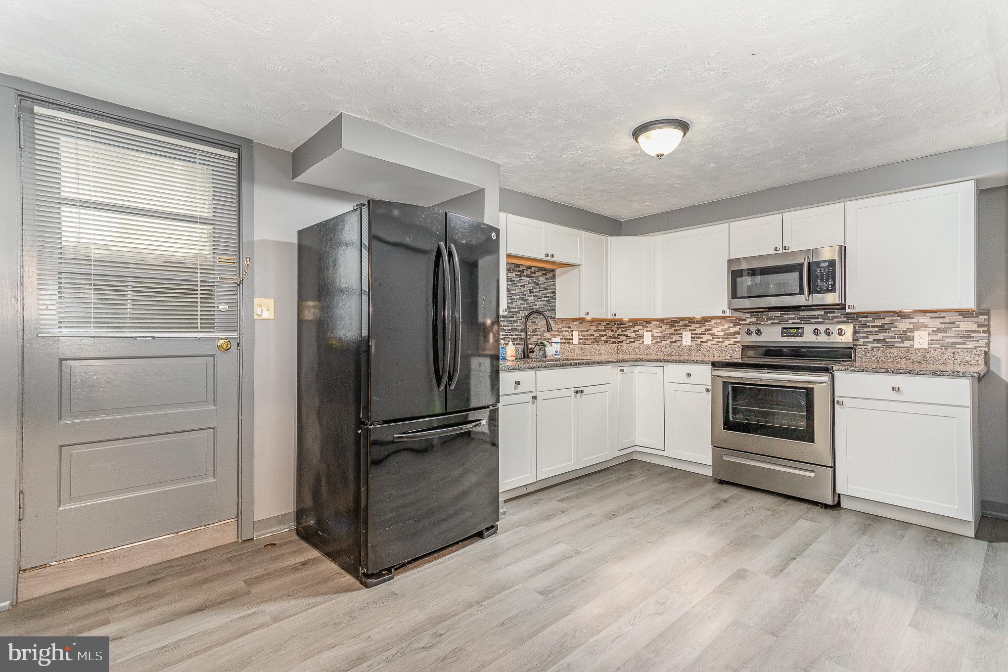 563 E HUMMELSTOWN STREET