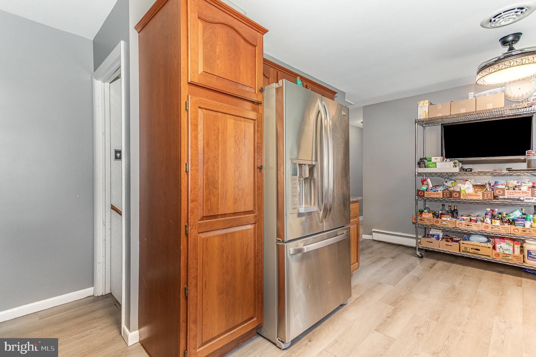 563 E HUMMELSTOWN STREET