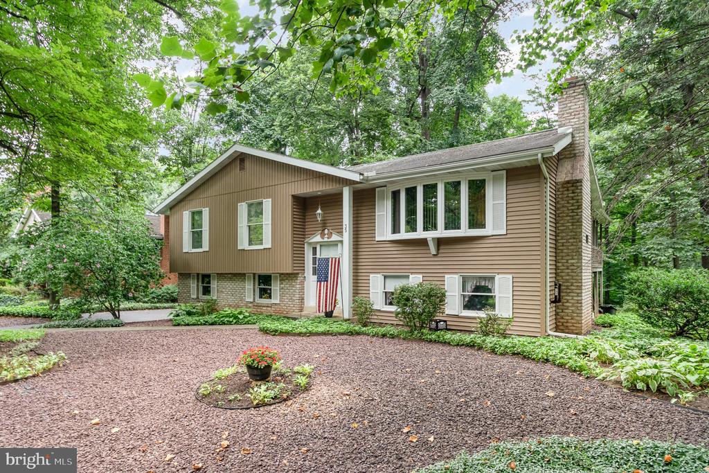 35 POPLAR LANE