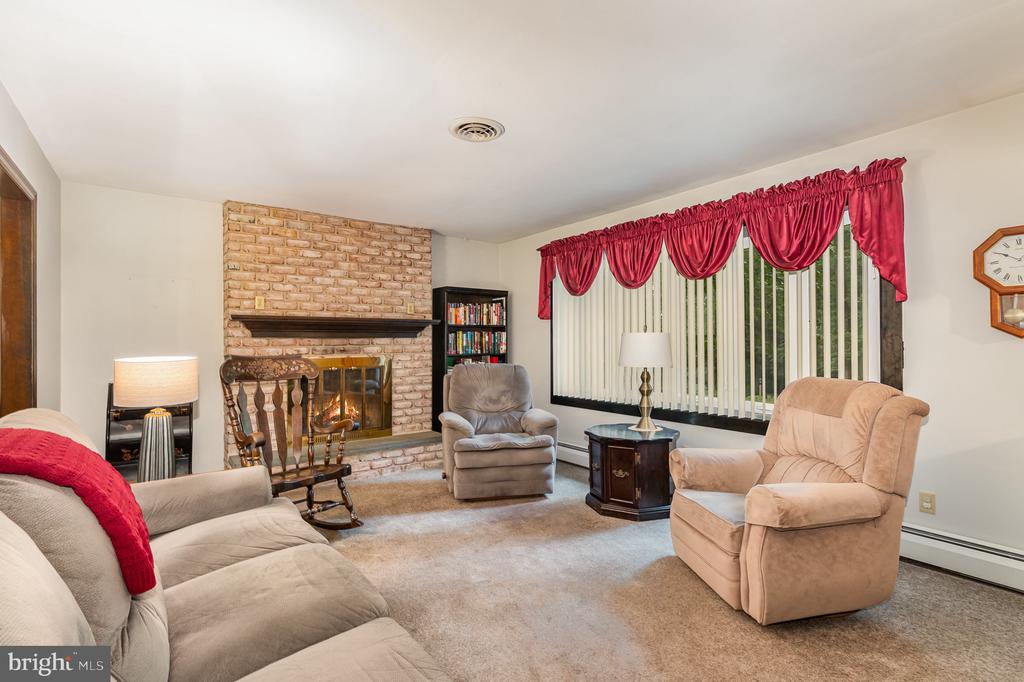 35 POPLAR LANE