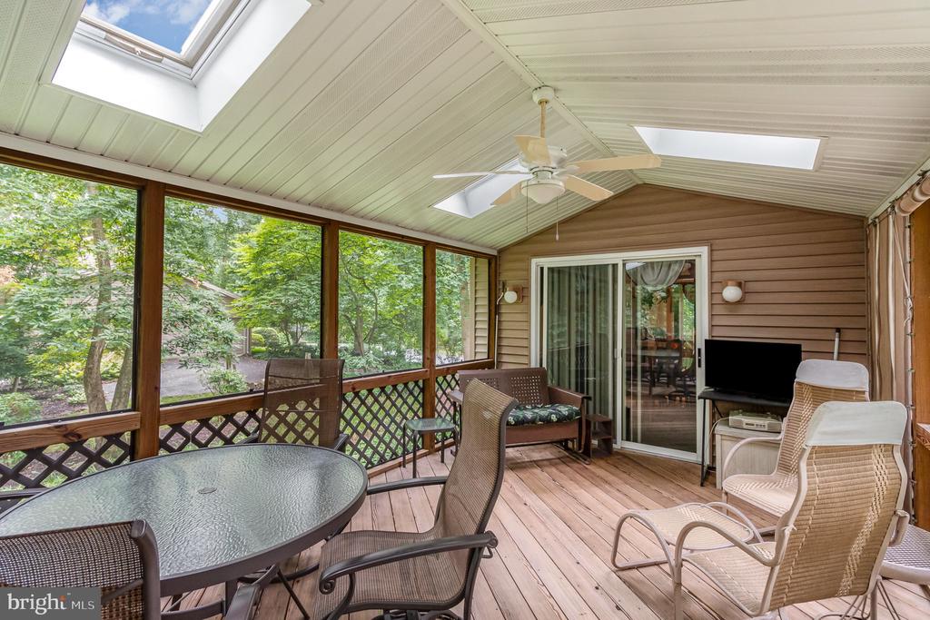 35 POPLAR LANE