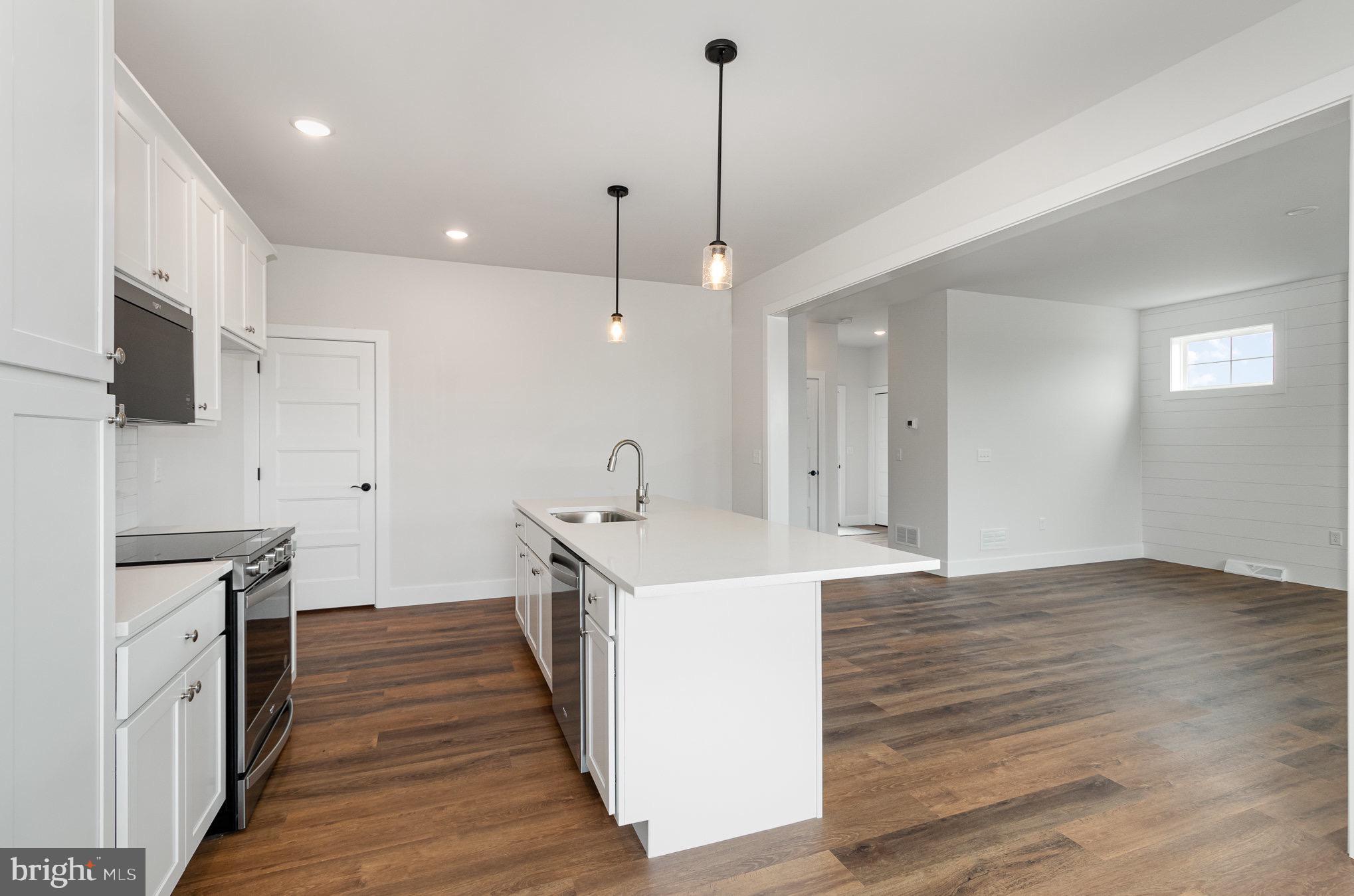 218 RINGNECK CIRCLE