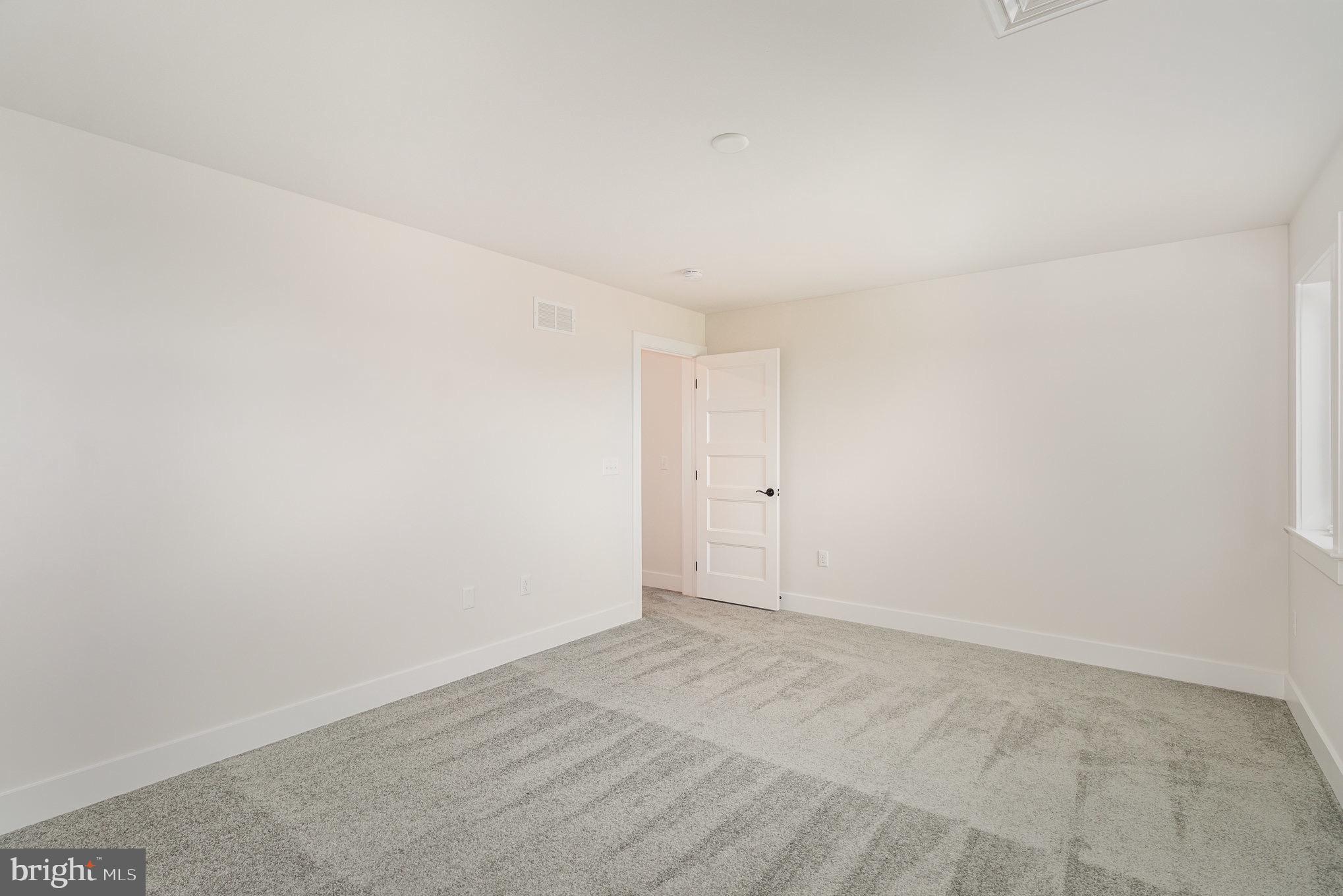 218 RINGNECK CIRCLE