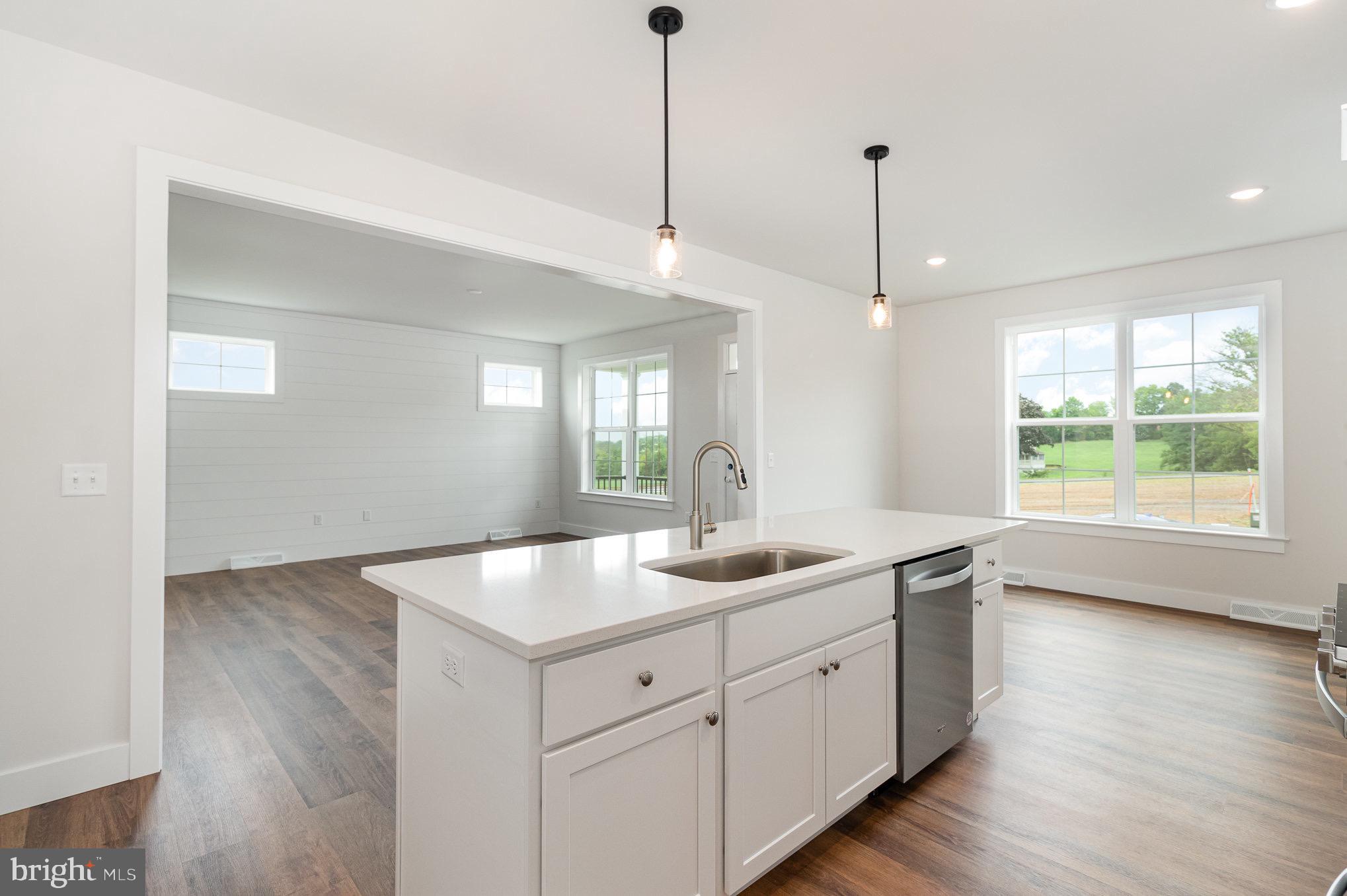 218 RINGNECK CIRCLE