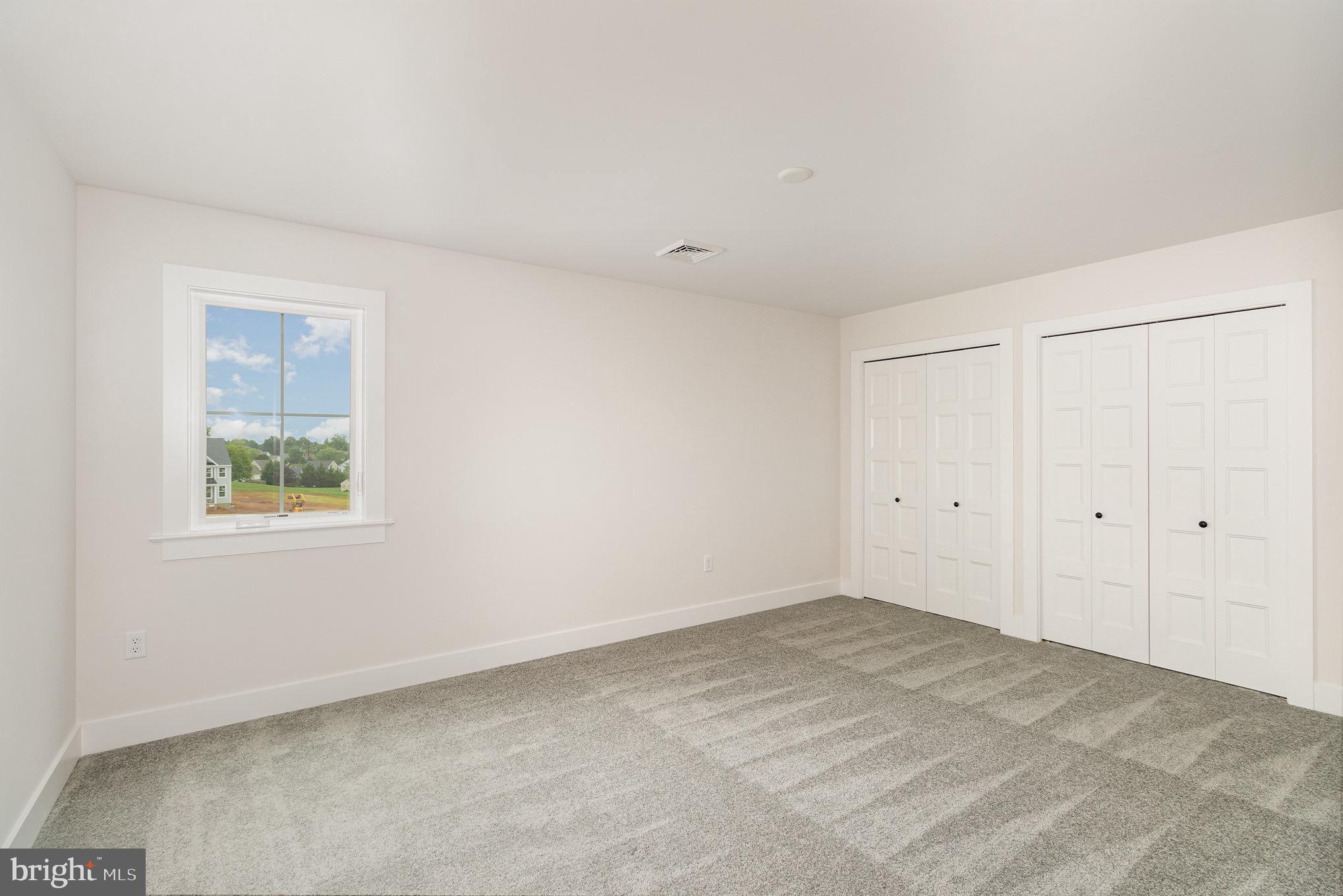 216 RINGNECK CIRCLE