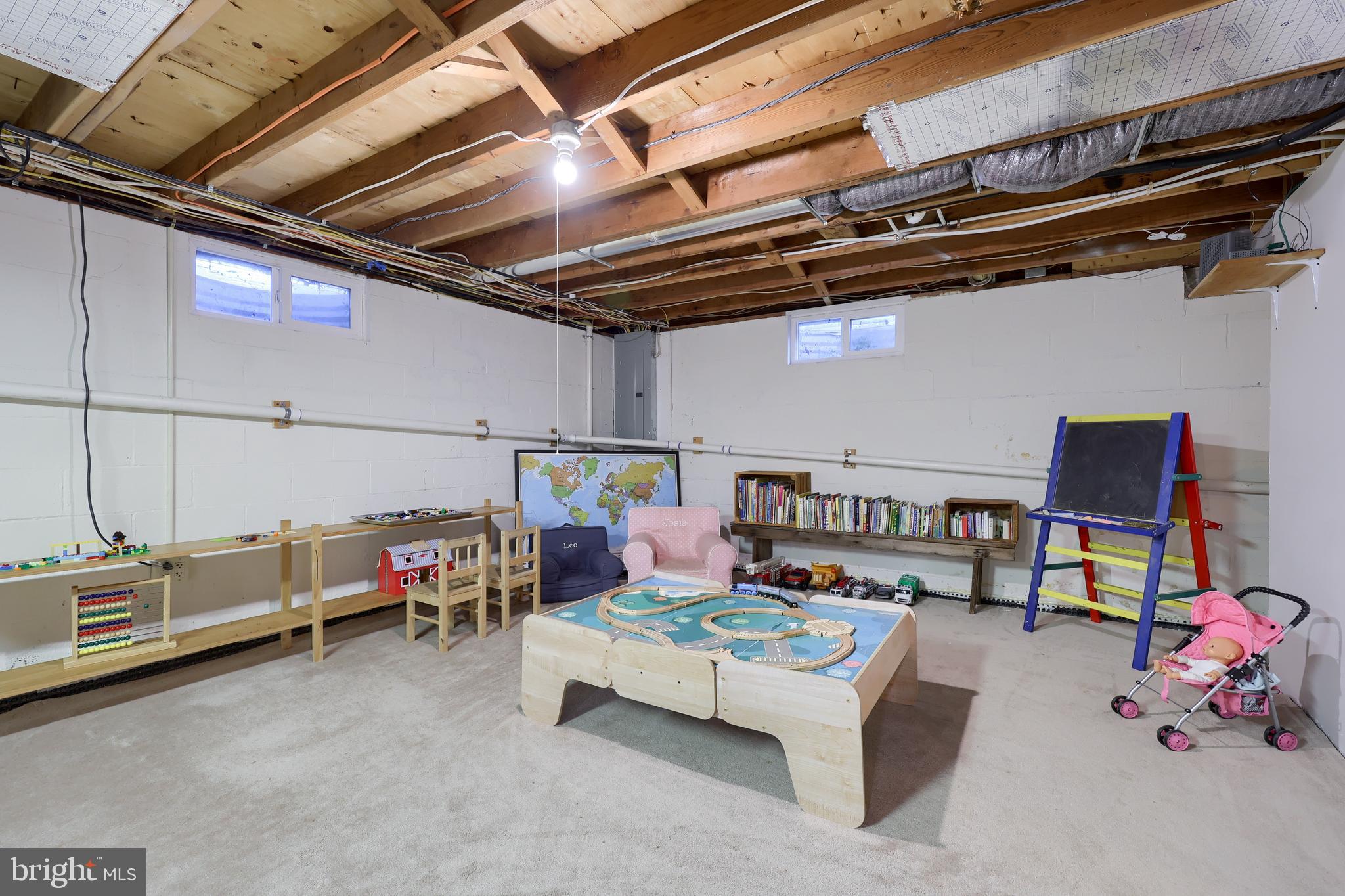 1022 ANDERSON FERRY ROAD