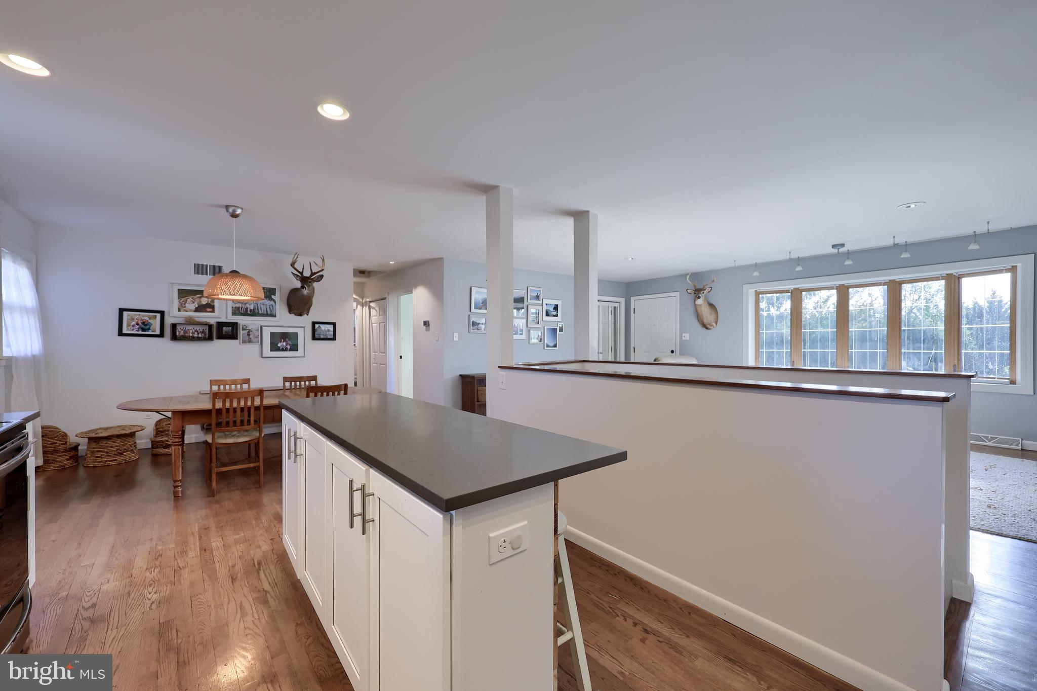 1022 ANDERSON FERRY ROAD