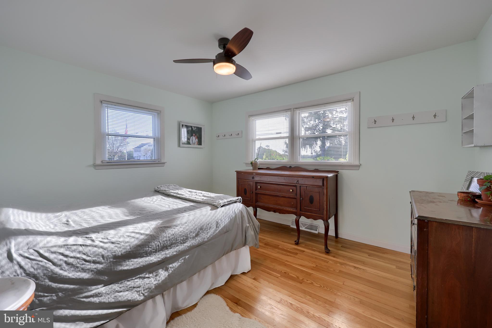 1022 ANDERSON FERRY ROAD