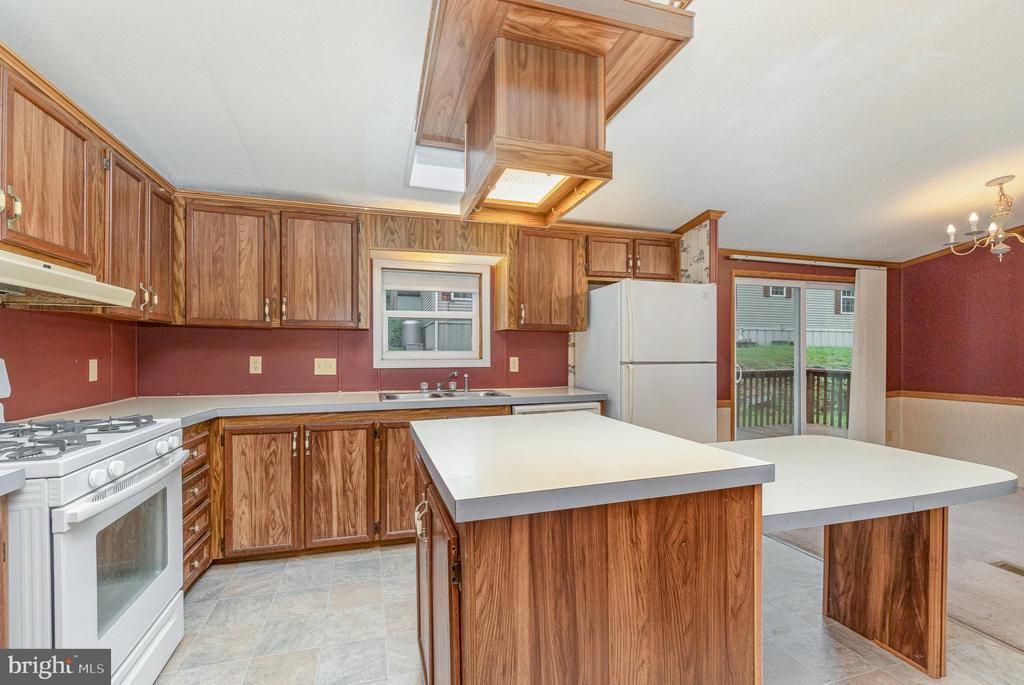 151 SUN VALLEY ROAD