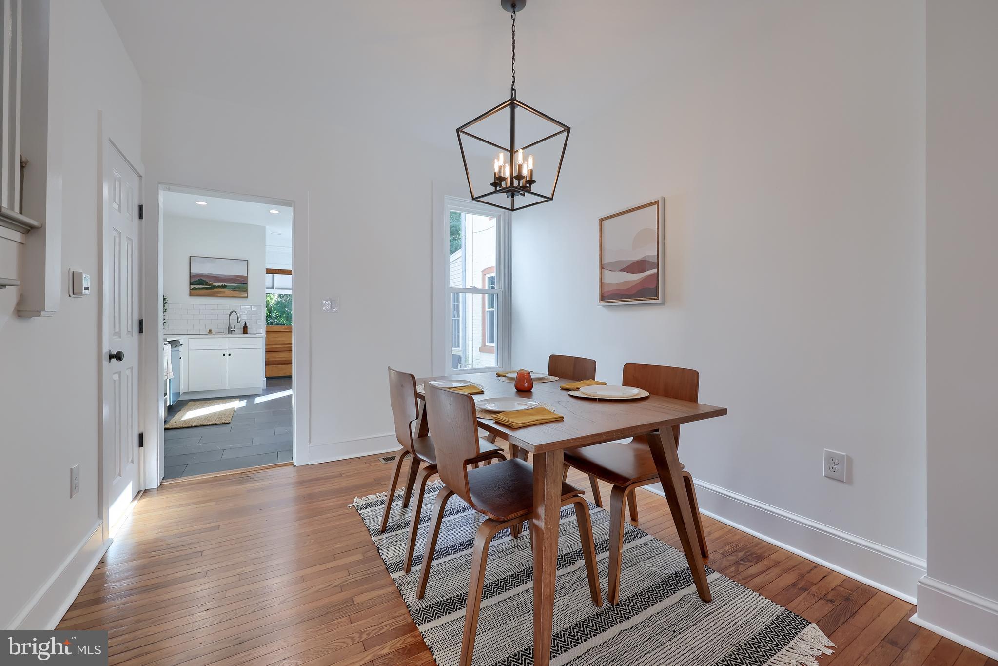 512 W FREDERICK STREET