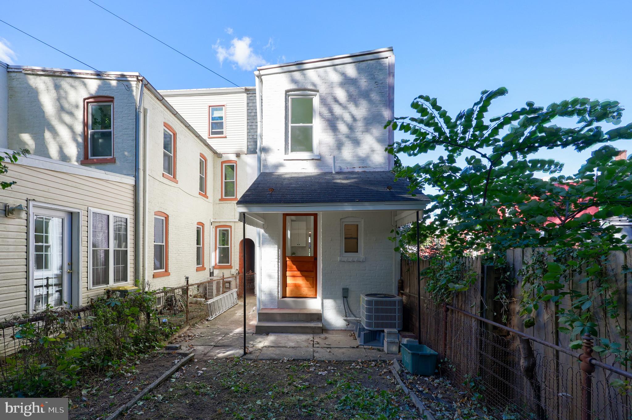 512 W FREDERICK STREET