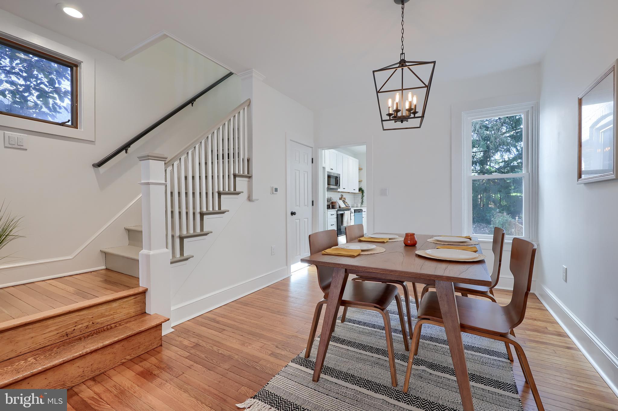 512 W FREDERICK STREET