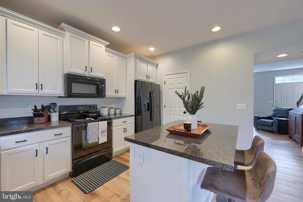 310 SAGAMORE HILL