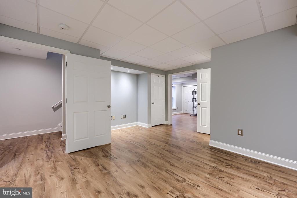 310 SAGAMORE HILL