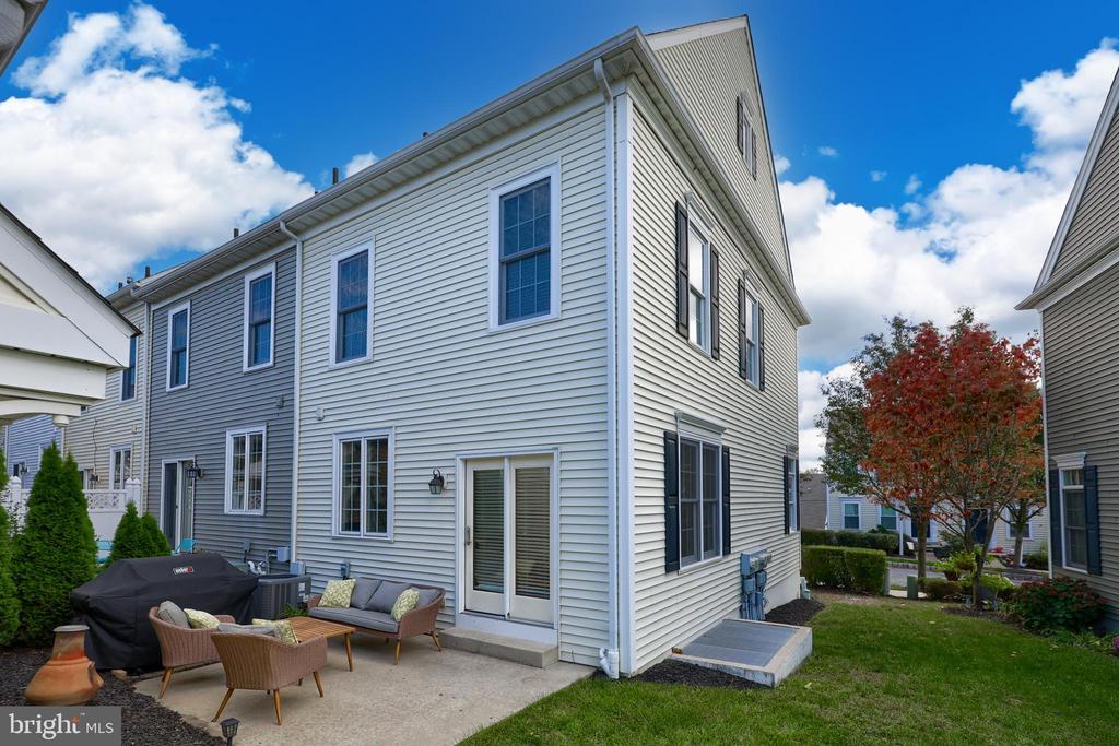310 SAGAMORE HILL