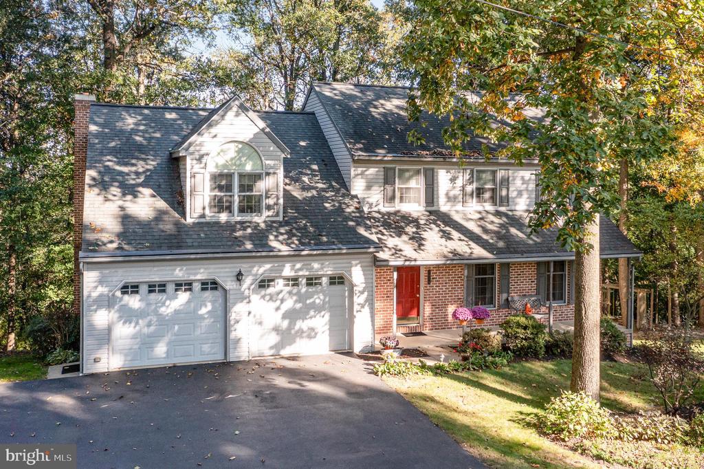 2075 RIDGE ROAD