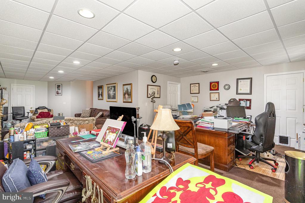 232 MASONIC DRIVE