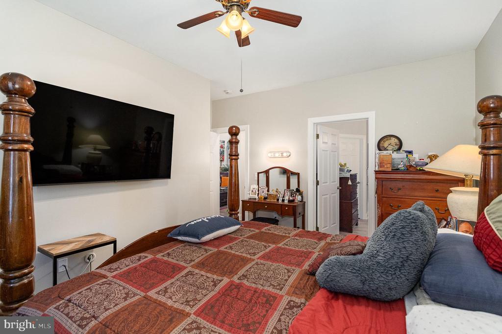 232 MASONIC DRIVE