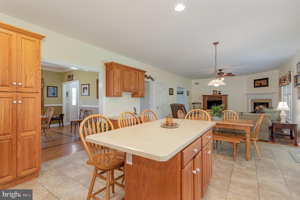 23 HUNTER DRIVE