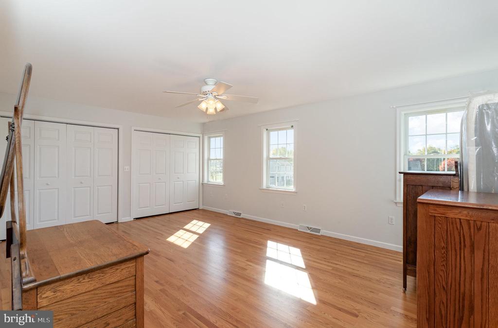 23 HUNTER DRIVE