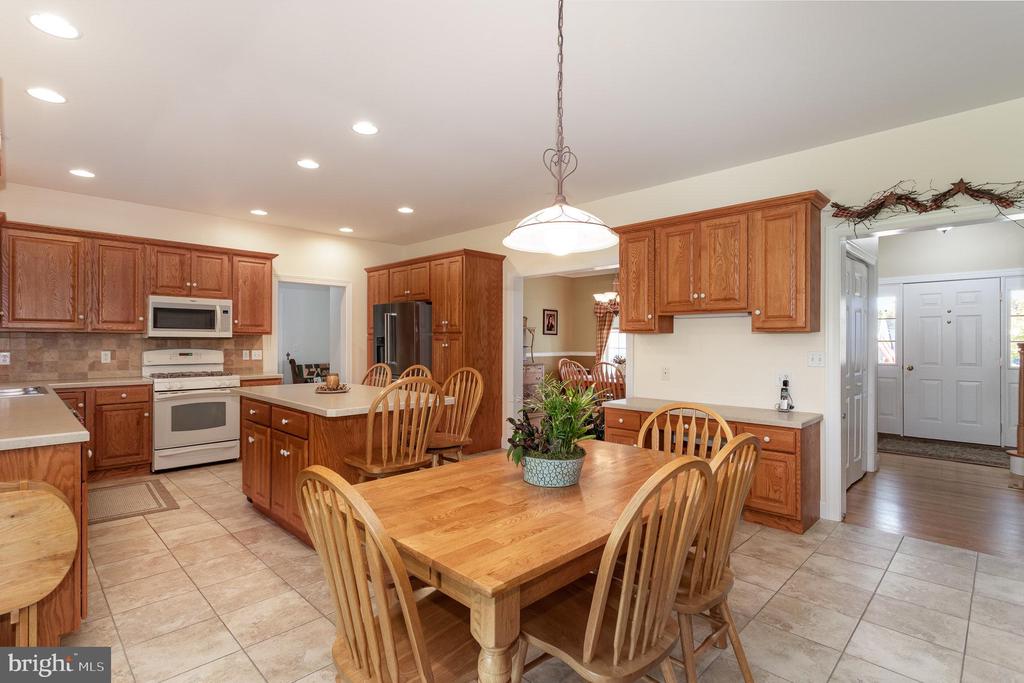 23 HUNTER DRIVE