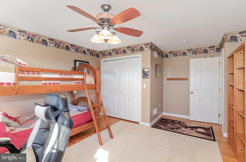 23 HUNTER DRIVE
