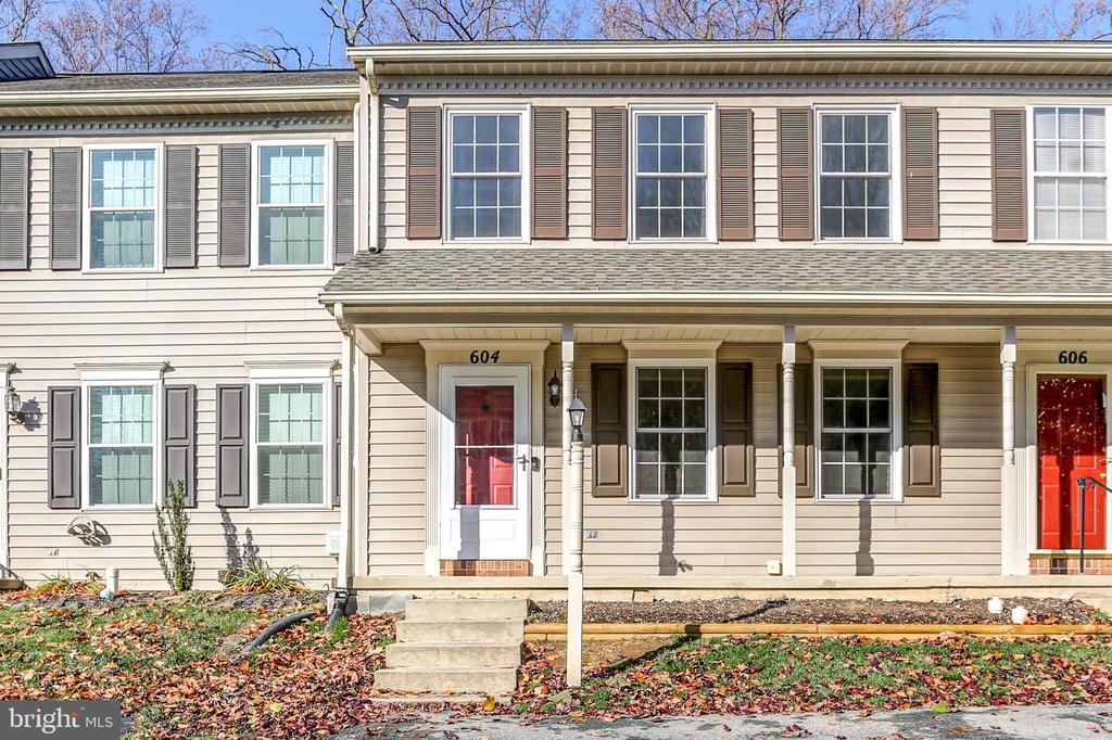 604 ROCKWOOD DRIVE