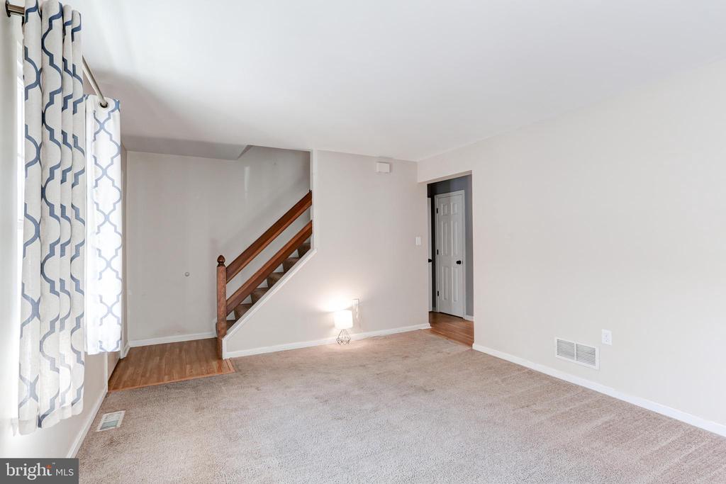 604 ROCKWOOD DRIVE