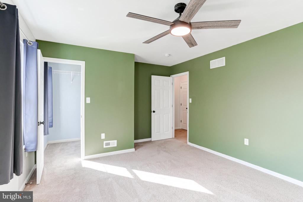 604 ROCKWOOD DRIVE