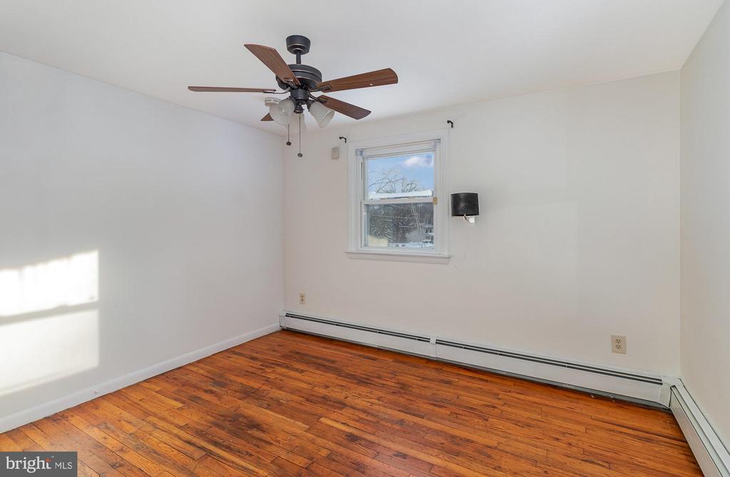 312 HILLSIDE ROAD
